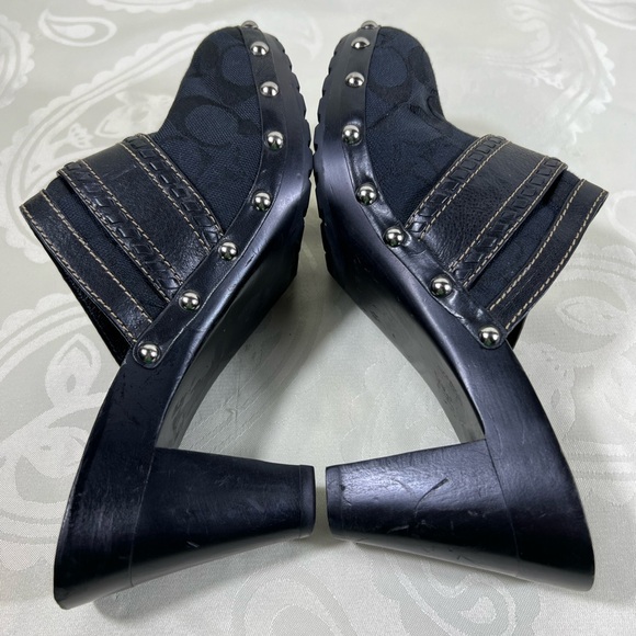 Coach clogs size 8M in good condition - Picture 5 of 10